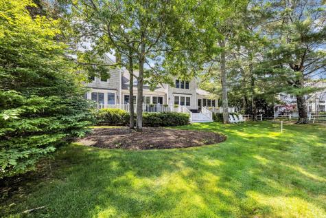 77 The Heights Mashpee MA 02649