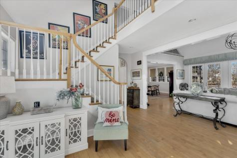 77 The Heights Mashpee MA 02649