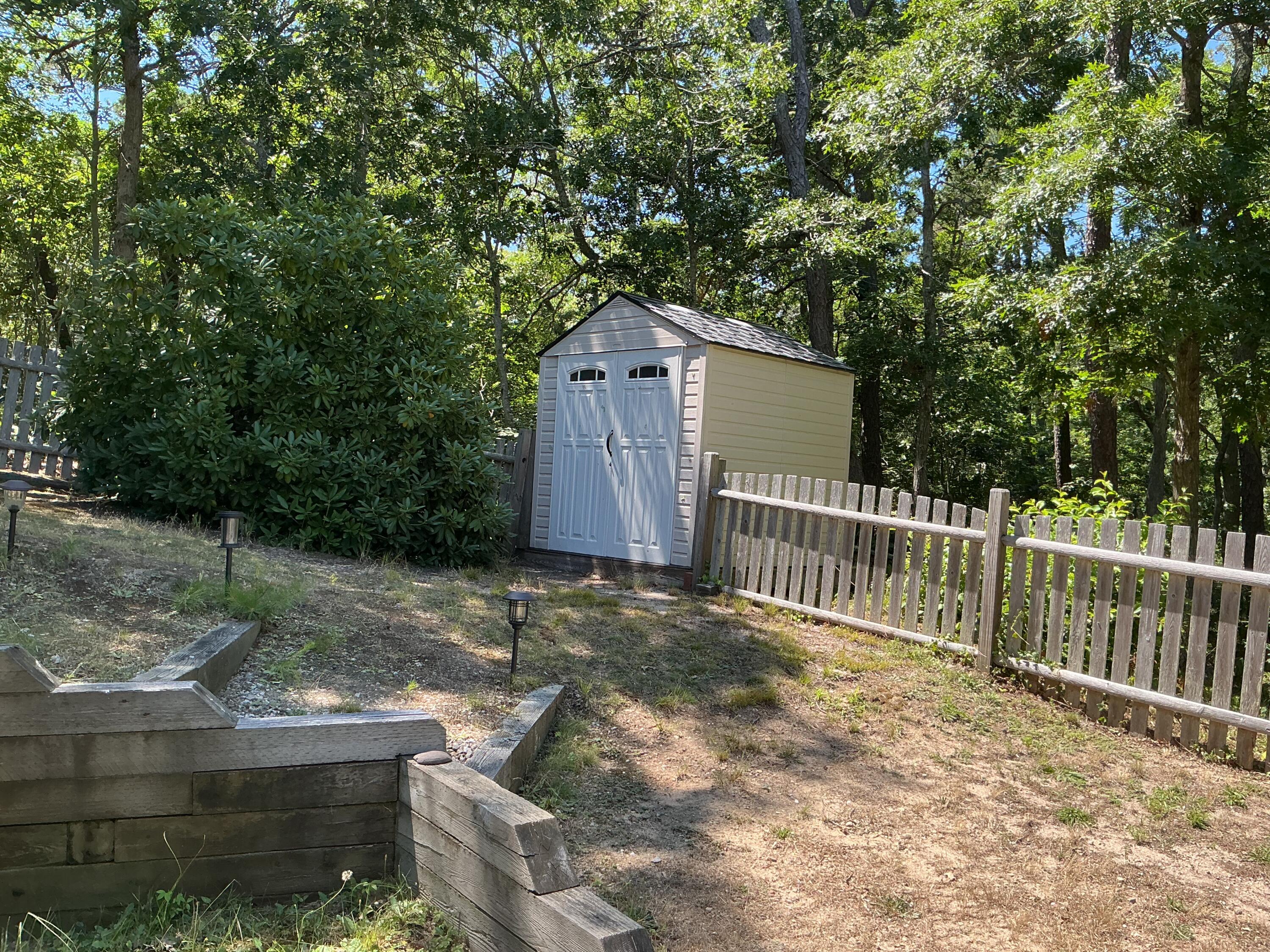 375 Meetinghouse Road Eastham MA 02642