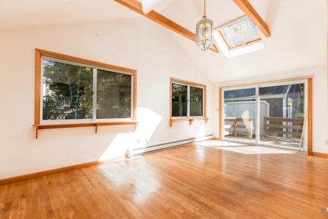 8 Laura Lane Buzzards Bay MA 02532