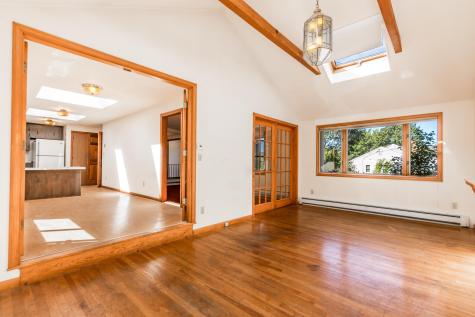 8 Laura Lane Buzzards Bay MA 02532