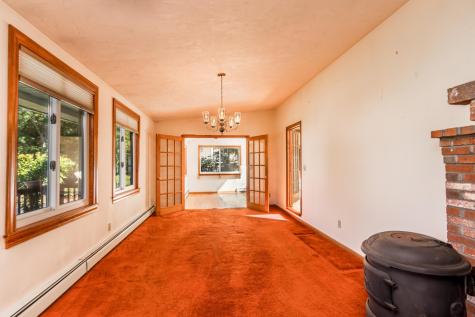 8 Laura Lane Buzzards Bay MA 02532