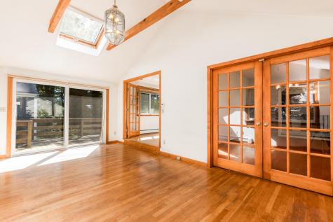 8 Laura Lane Buzzards Bay MA 02532