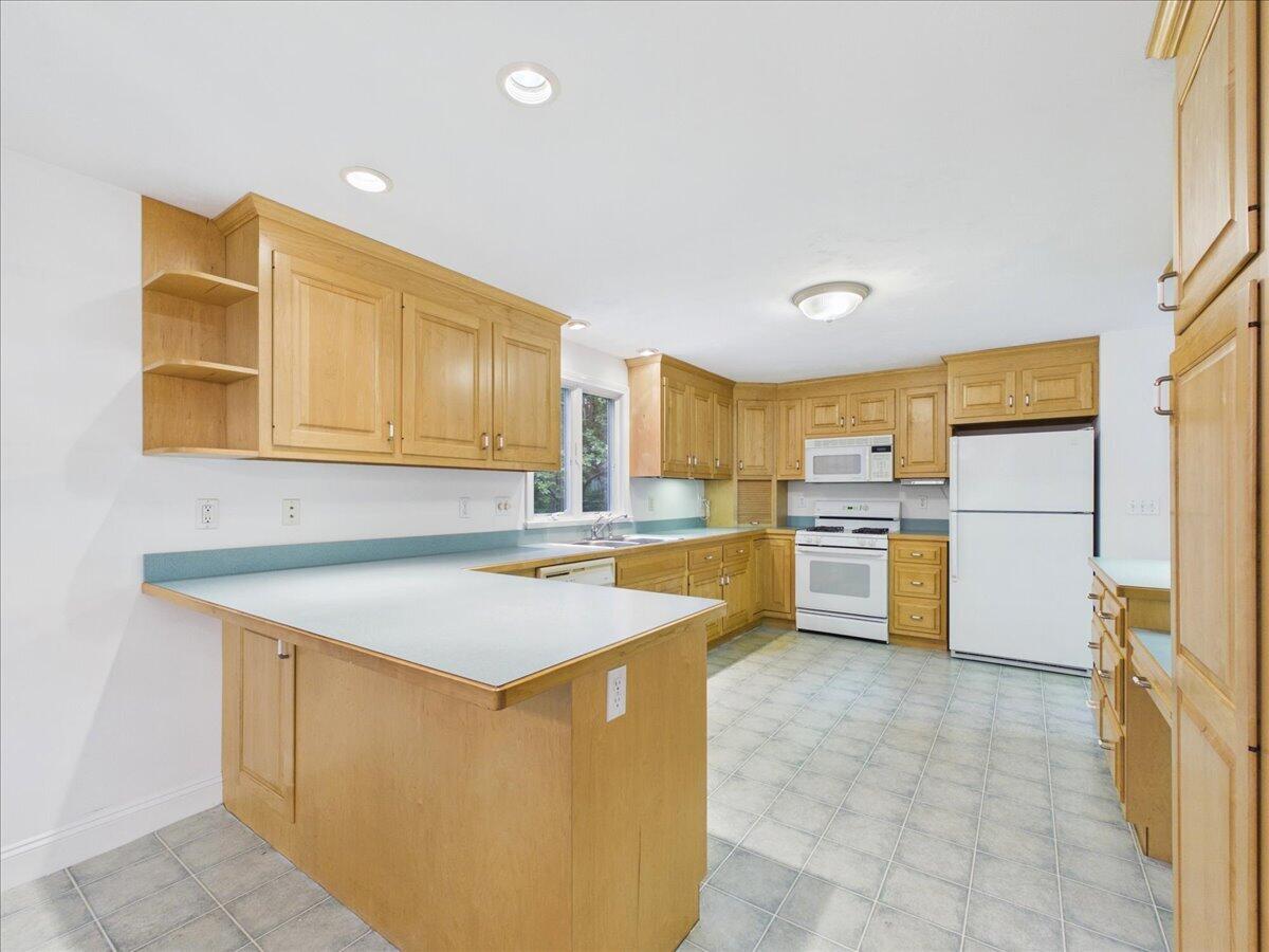 52 Barque Circle Dennis MA 02660