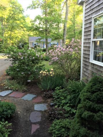 18 Regis Road East Falmouth MA 02536