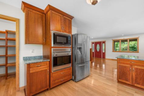 9 Priest Road Truro MA 02666