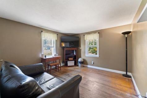 3 Saturn Lane Yarmouth MA 02664