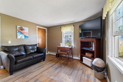 3 Saturn Lane Yarmouth MA 02664