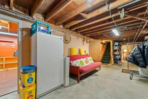 3 Saturn Lane Yarmouth MA 02664