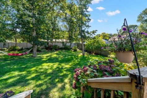 3 Saturn Lane Yarmouth MA 02664