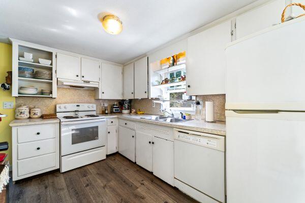 3 Saturn Lane Yarmouth MA 02664