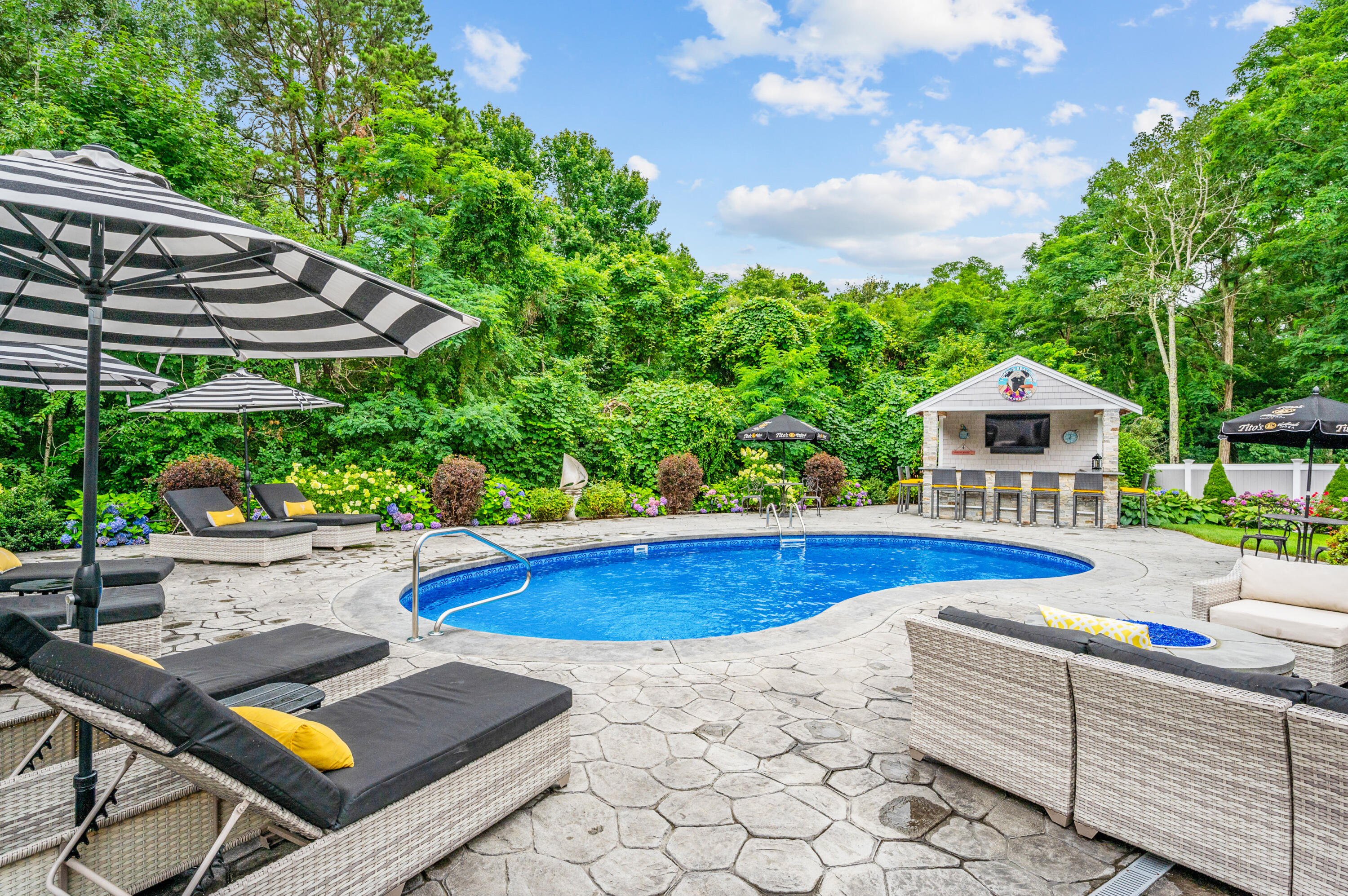 4 Cowslip Path Sandwich MA 02537