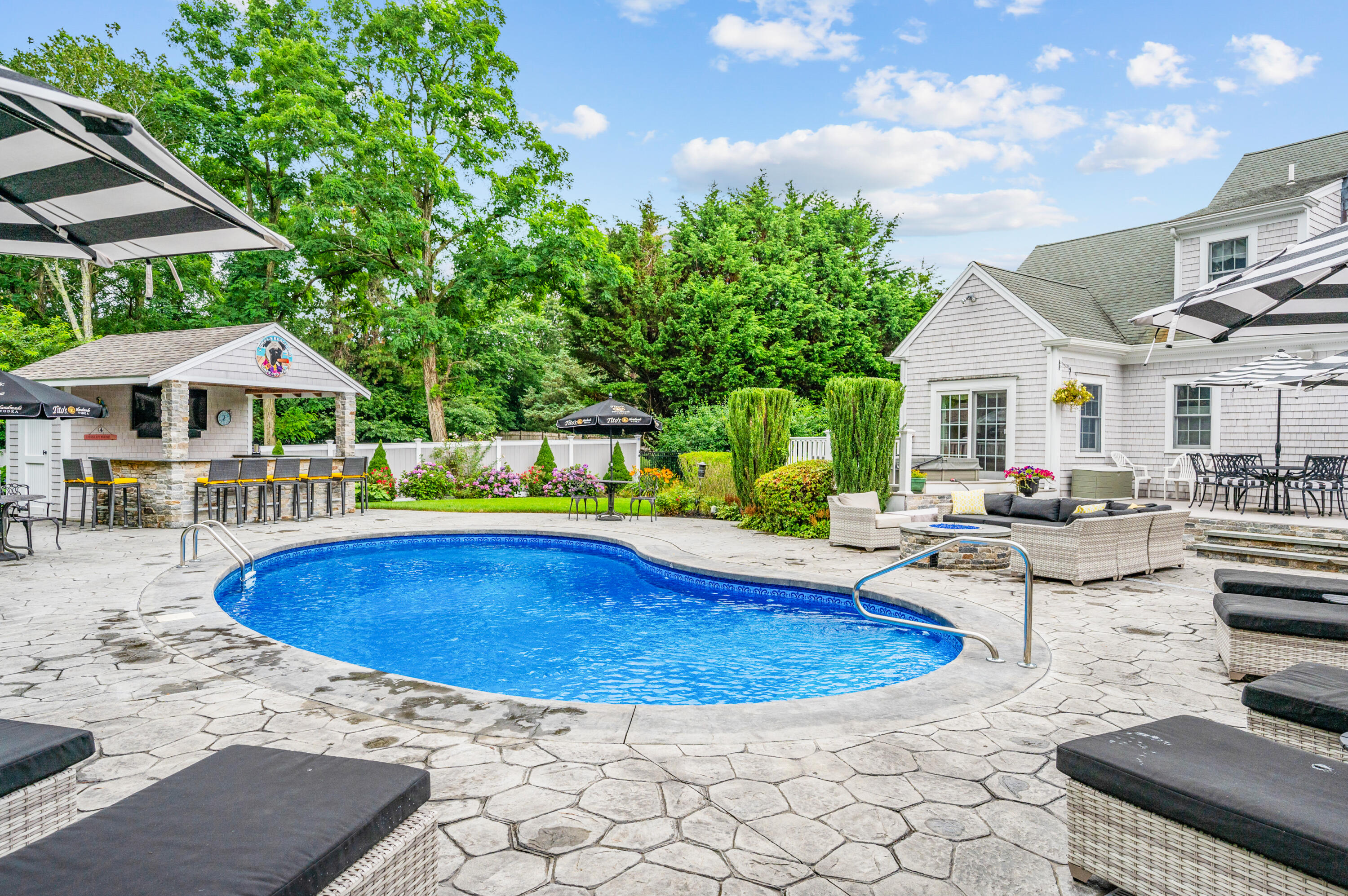 4 Cowslip Path Sandwich MA 02537