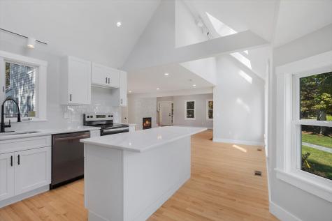 15 Square Rigger Lane Barnstable MA 02601