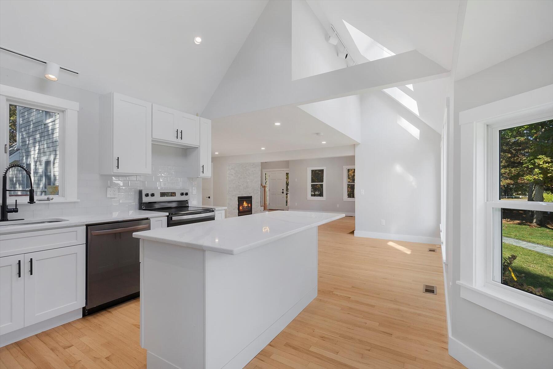 15 Square Rigger Lane Barnstable MA 02601