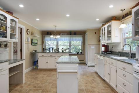 3 Midway Road Pocasset MA 02559