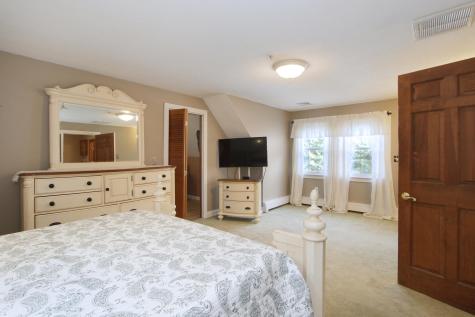 3 Midway Road Pocasset MA 02559