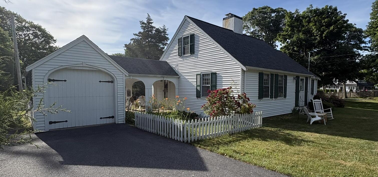 455 Shore Road Bourne MA 02553