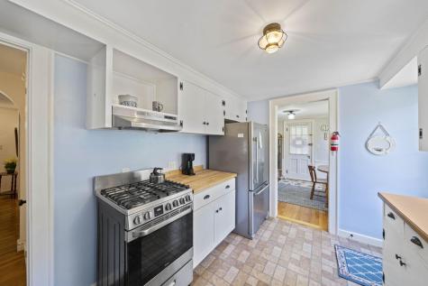 455 Shore Road Bourne MA 02553