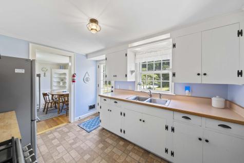 455 Shore Road Bourne MA 02553
