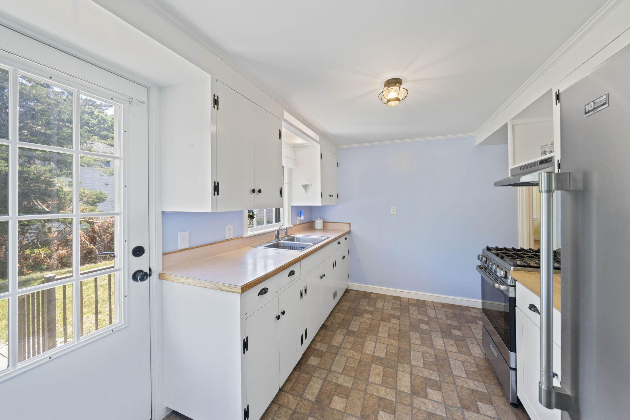 455 Shore Road Bourne MA 02553
