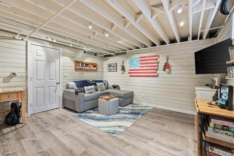 38 Grove Street Sandwich MA 02563