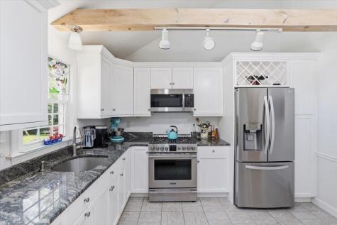 24 Starlight Drive Barnstable MA 02648