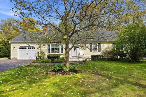 24 Starlight Drive Barnstable MA 02648