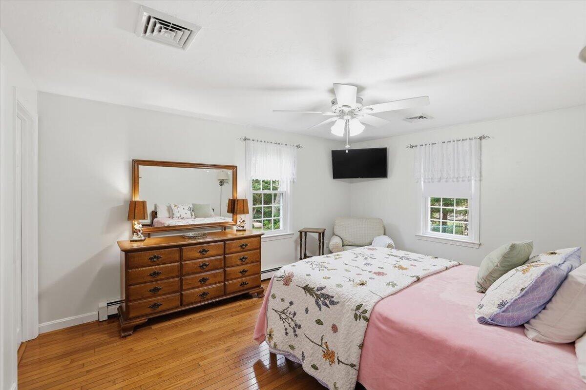 24 Starlight Drive Barnstable MA 02648
