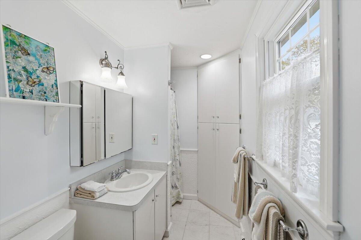 24 Starlight Drive Barnstable MA 02648