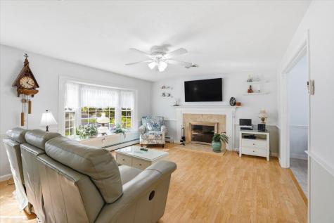 24 Starlight Drive Barnstable MA 02648