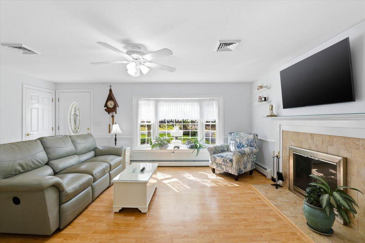24 Starlight Drive Barnstable MA 02648