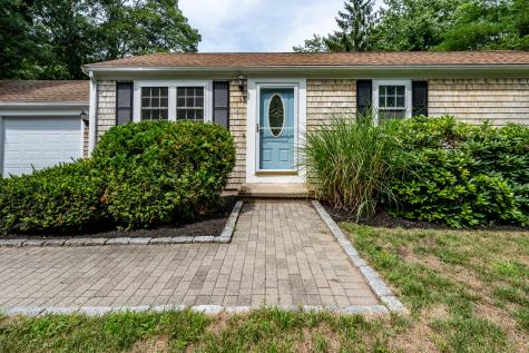 65 Elliott Road Centerville MA 02632