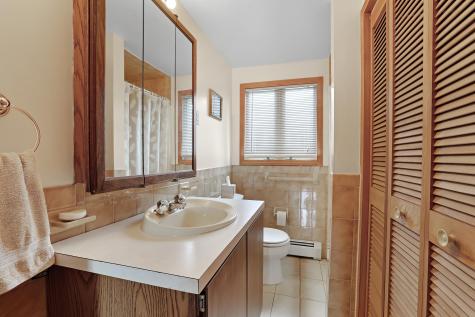17 Swift Avenue Wareham MA 02571