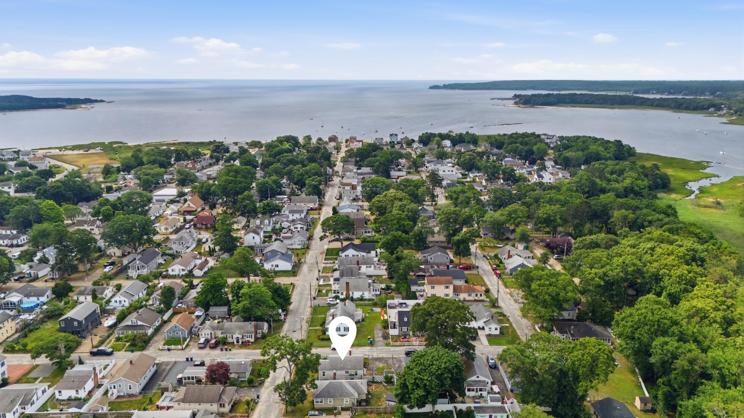 17 Swift Avenue Wareham MA 02571