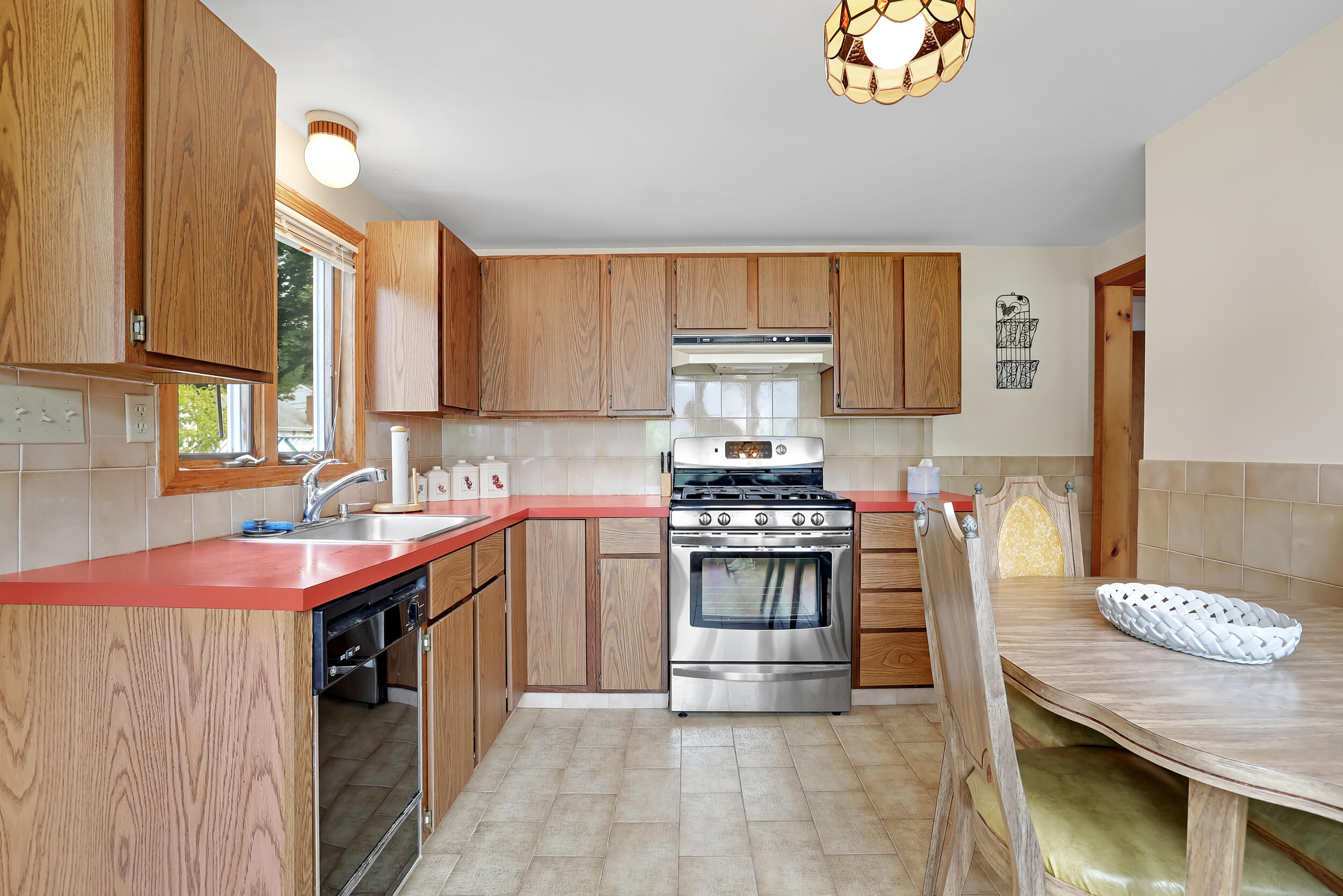 17 Swift Avenue Wareham MA 02571