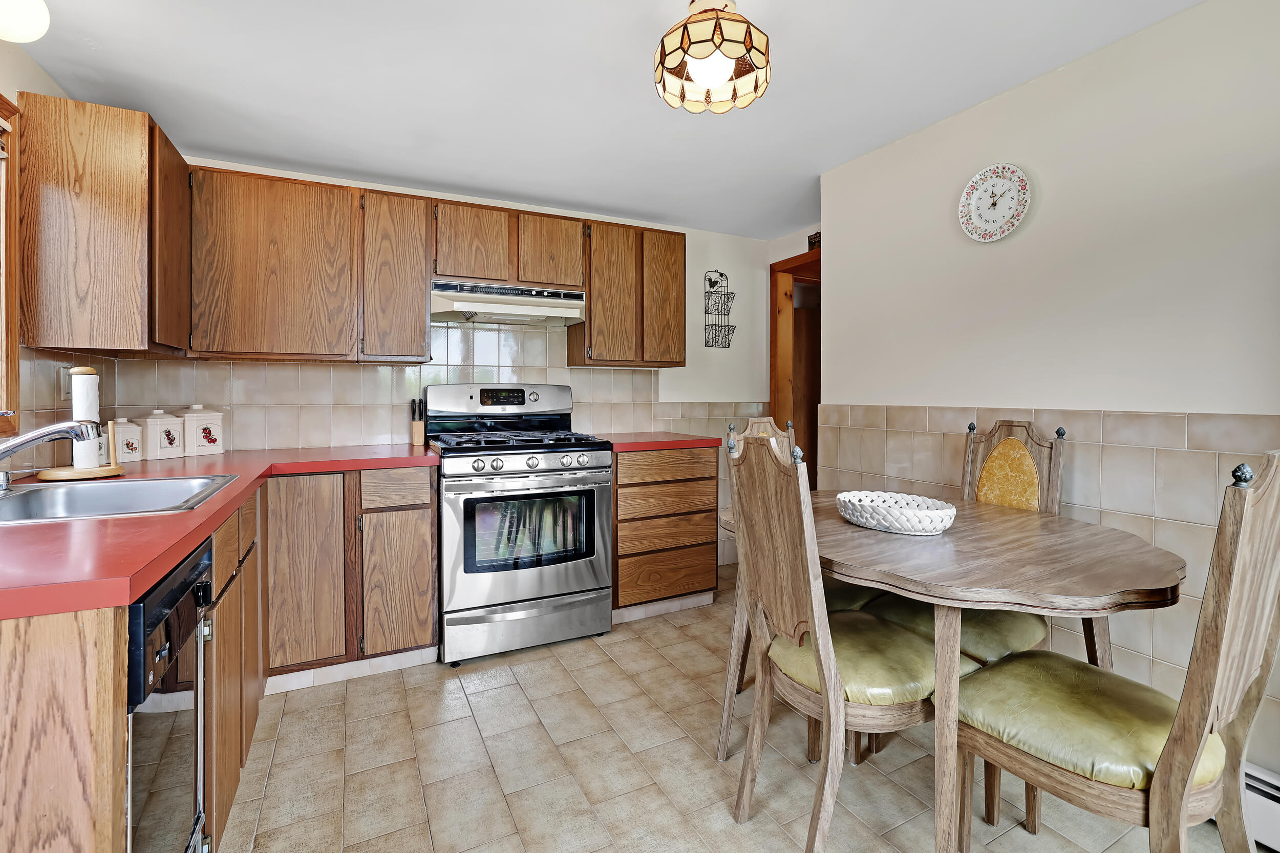 17 Swift Avenue Wareham MA 02571