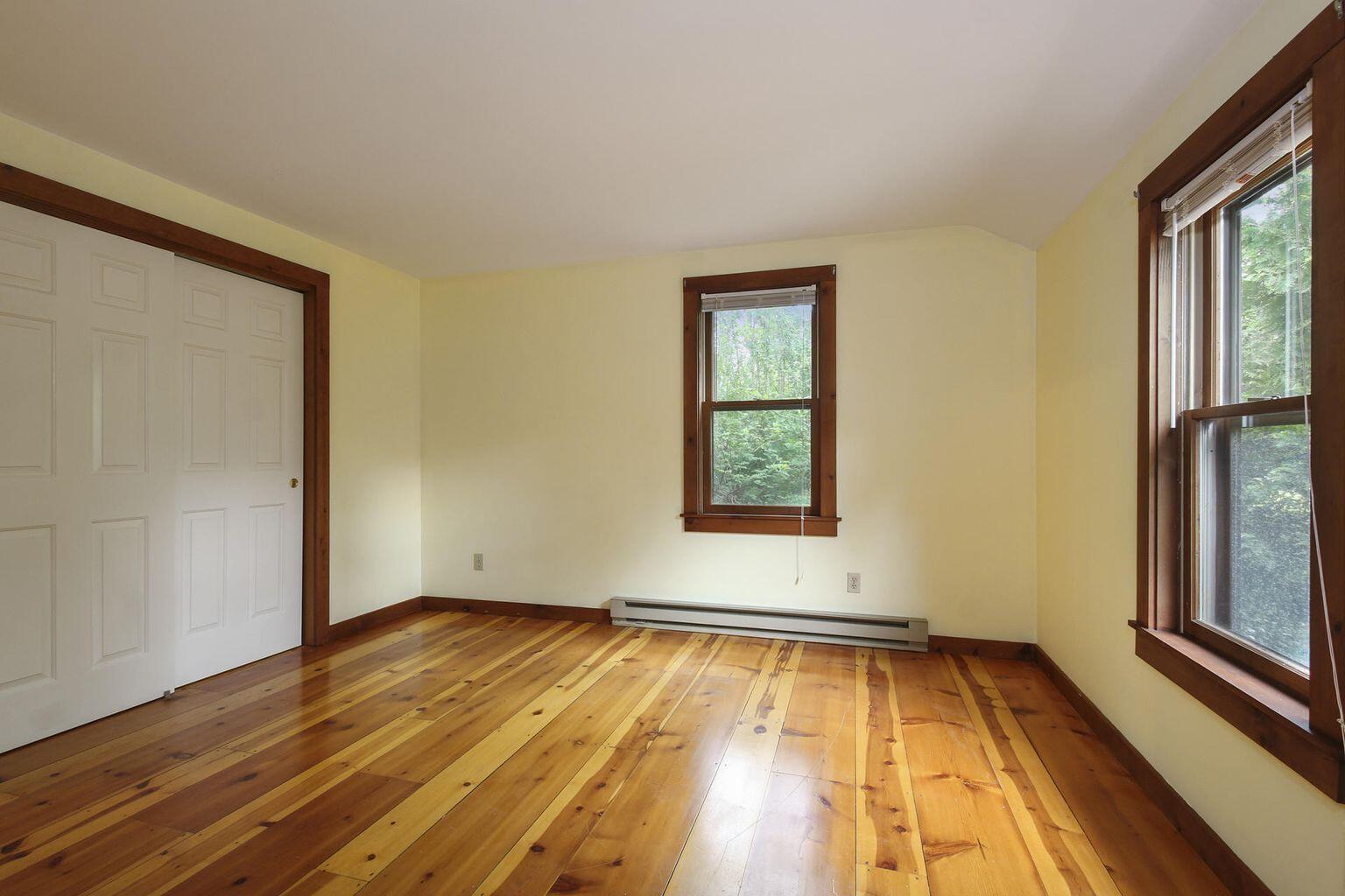 20 Lakewood Drive Mashpee MA 02649