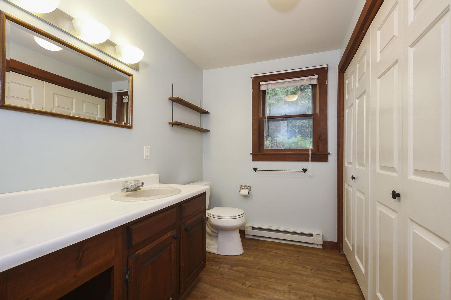 20 Lakewood Drive Mashpee MA 02649