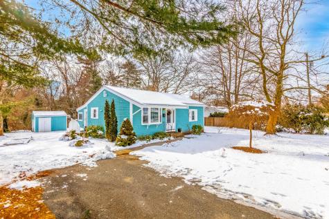 58 Maple Street Bourne MA 02532