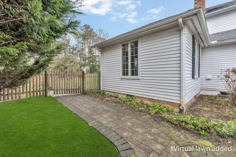 20 Howland Lane Sandwich MA 02537
