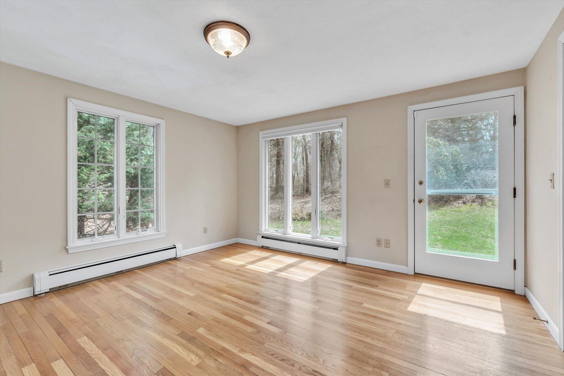 20 Howland Lane East Sandwich MA 02537