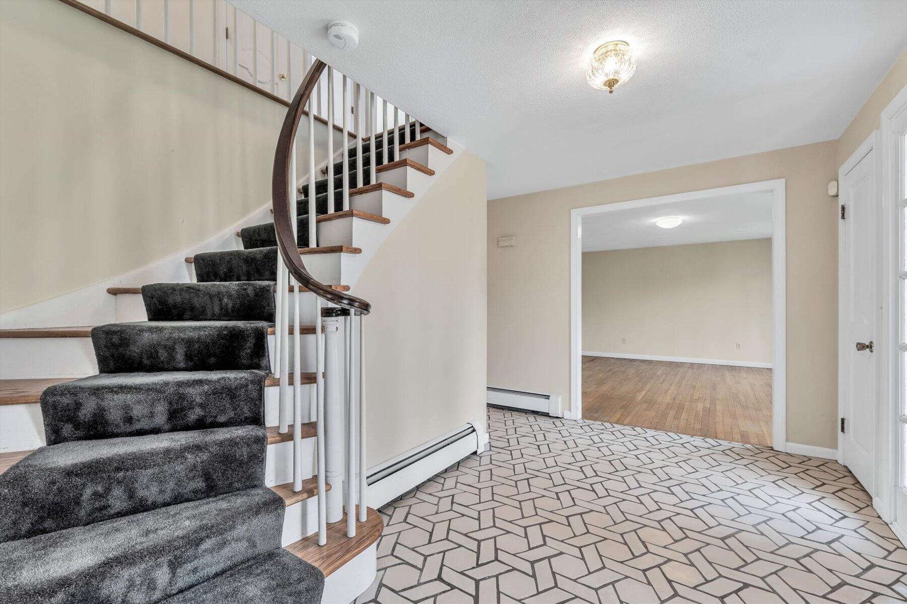 20 Howland Lane East Sandwich MA 02537