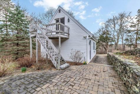 20 Howland Lane Sandwich MA 02537