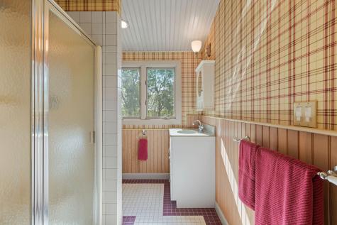 96 Pimlico Pond Road Mashpee MA 02649