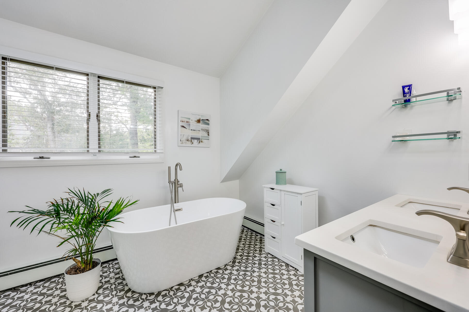 2 Harpers Hollow East Sandwich MA 02537