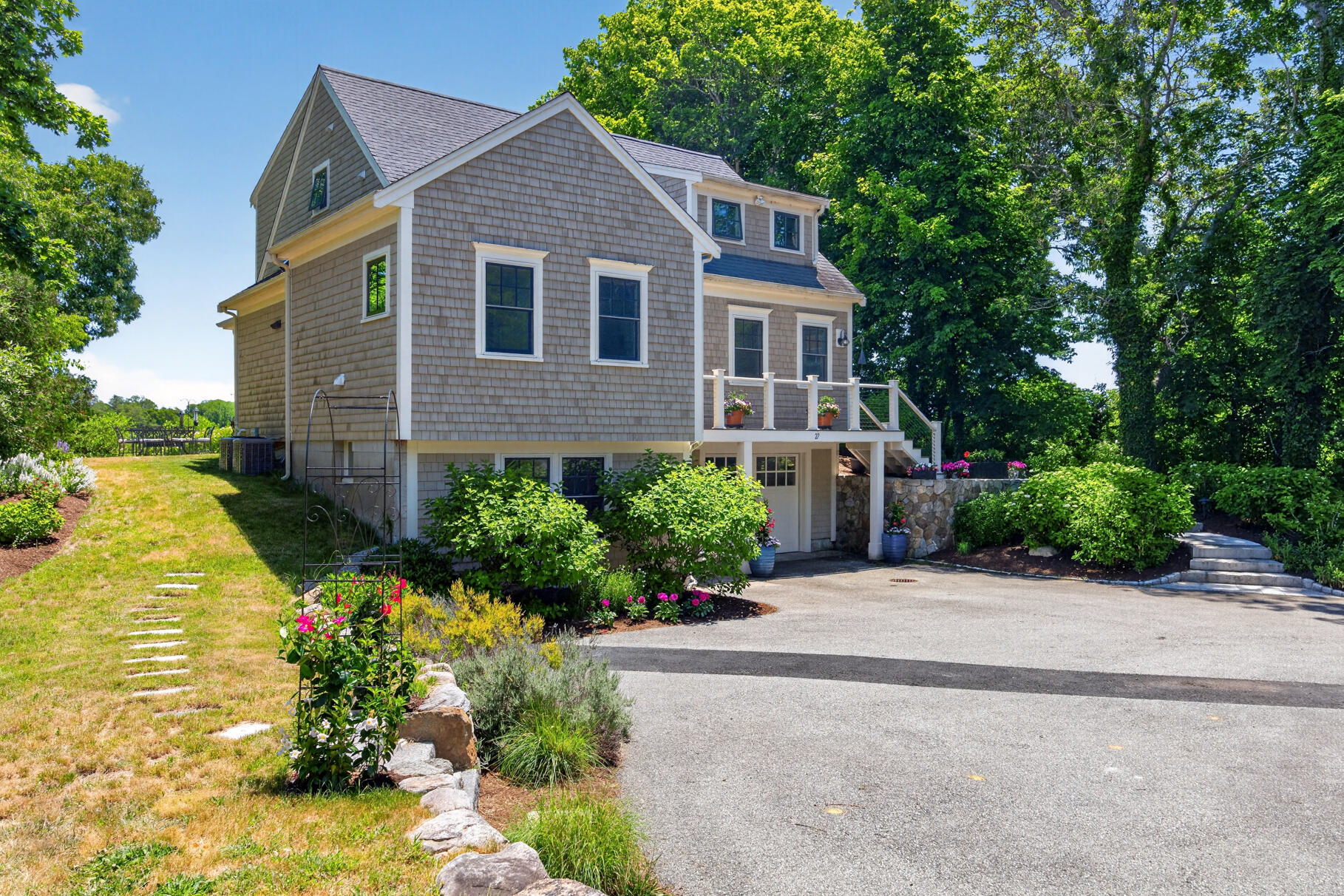 27 S Orleans Road Orleans MA 02653
