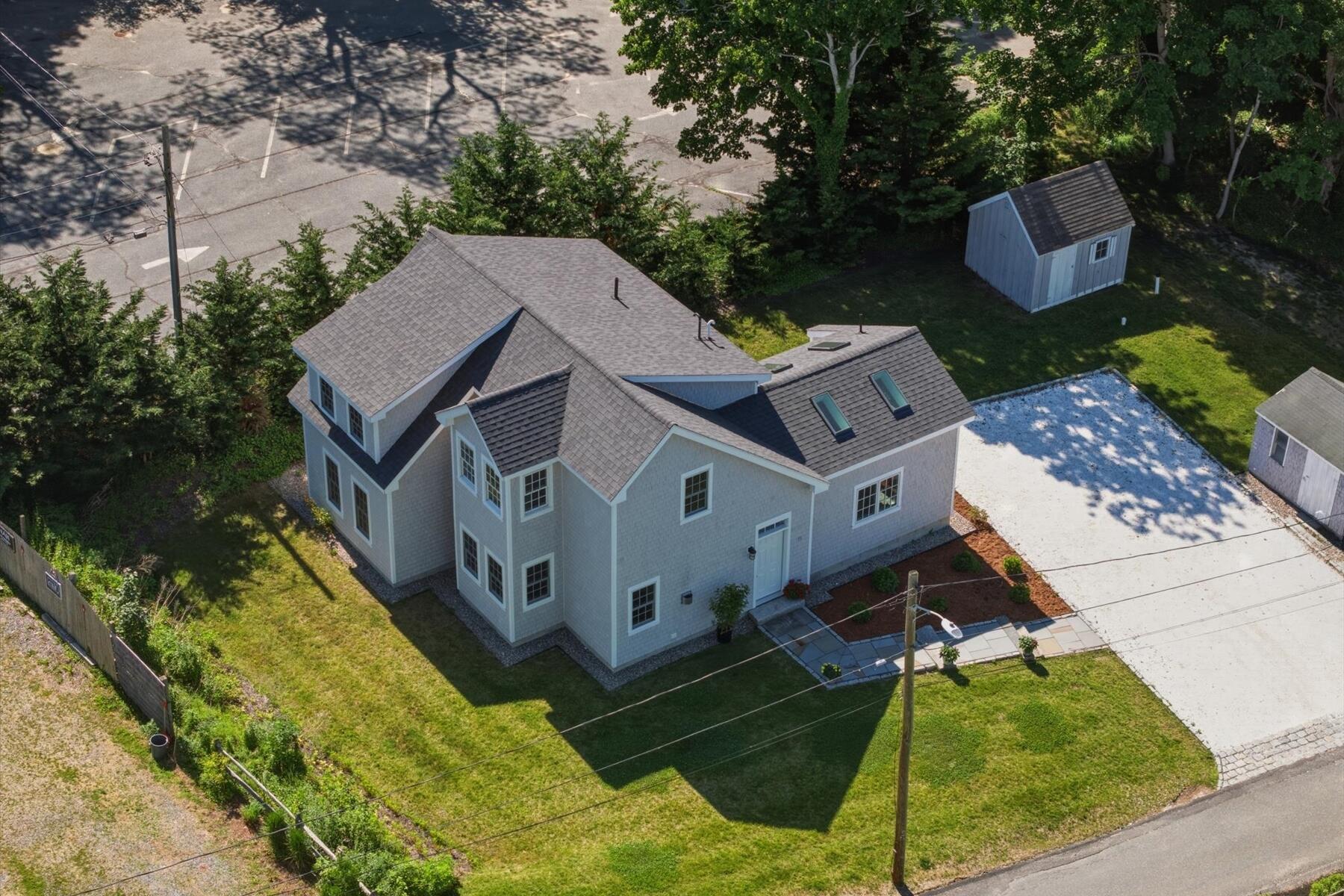 15 Squires Pond Lane Wellfleet MA 02667
