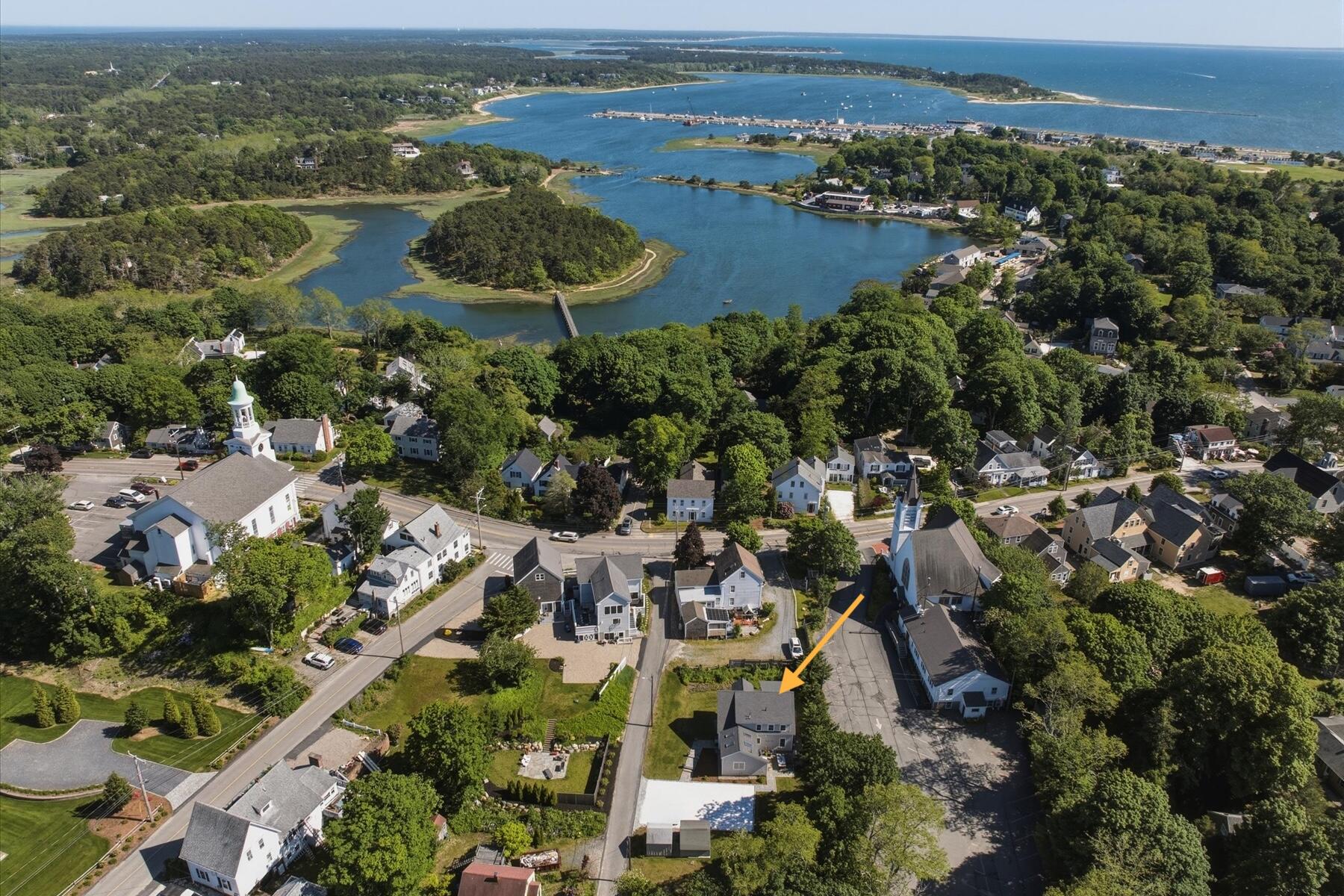 15 Squires Pond Lane Wellfleet MA 02667