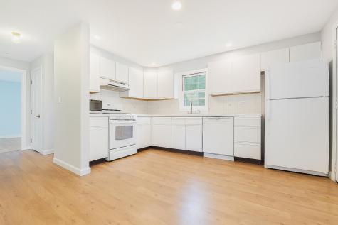 49 Street Marks Road Falmouth MA 02540